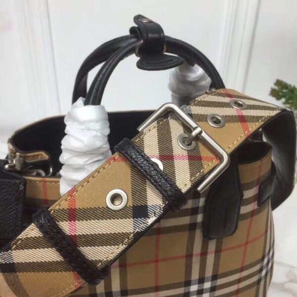 BB Small Banner Vintage Check And Tote Black For Women, Women’s Bags 10.5in/26cm - Image 5