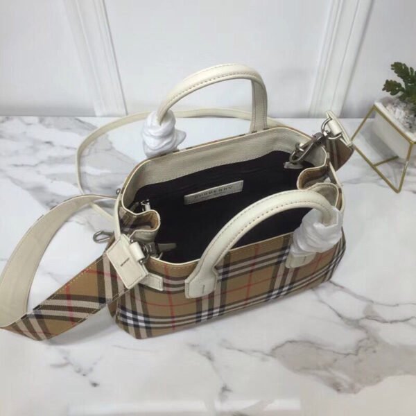 BB Small Banner Vintage Check And Tote White For Women, Women’s Bags 10.5in/26cm - Image 5