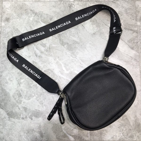 Balen Sling Bag In Black, For Women,  Bags 9.1in/23cm - Image 6