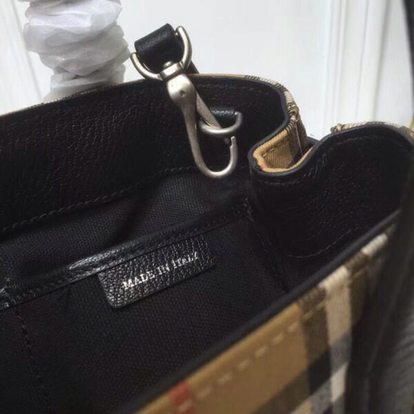 BB Small Banner Vintage Check And Tote Black For Women, Women’s Bags 10.5in/26cm - Image 6