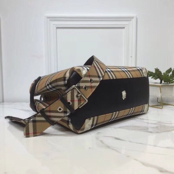 BB House Check Derby Medium Banner Purse Tote Black For Women, Women’s Bags 14in/35cm - Image 7