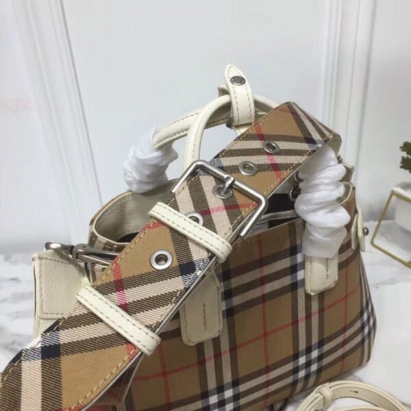 BB Small Banner Vintage Check And Tote White For Women, Women’s Bags 10.5in/26cm - Image 8