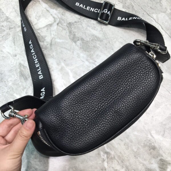 Balen Sling Bag In Black, For Women,  Bags 9.1in/23cm - Image 7