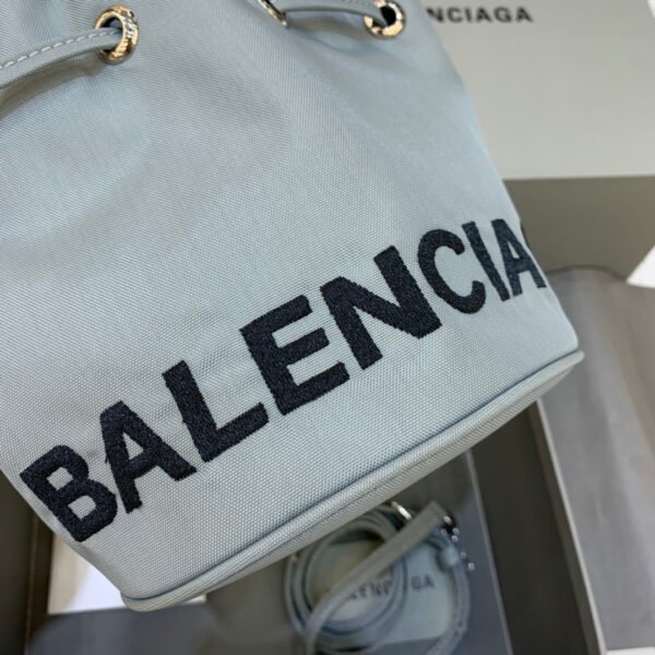 Balen Le Cagole Medium Bucket Bag In Light Gray, For Women,  Bags 11.8in/30cm - Image 5