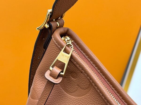 CarryAll PM M11790 Monogram Empreinte - Image 5
