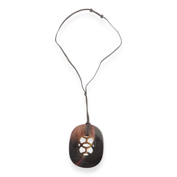 Lift Horn Red Necklace in Laquer - Image 2