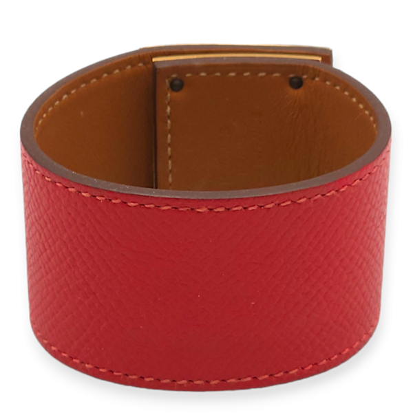 Kelly Dog Small Rouge Casaque Bracelet in Epsom, Gold hardware - Image 2