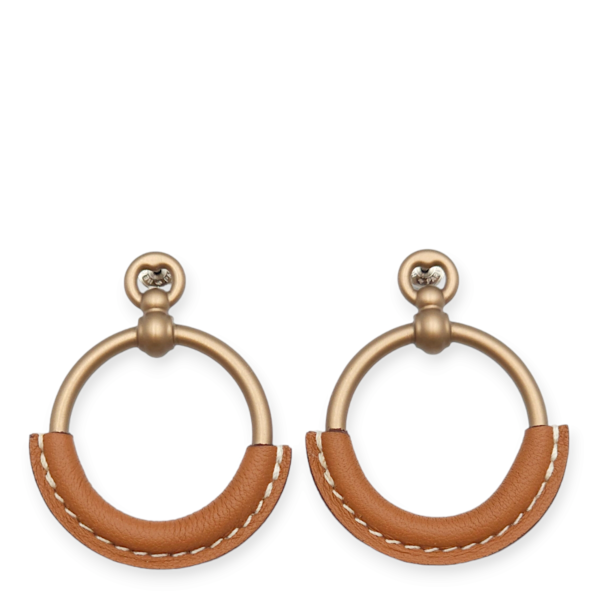 Loop Fauve Earrings in Barenia, Sunset Aluminum hardware