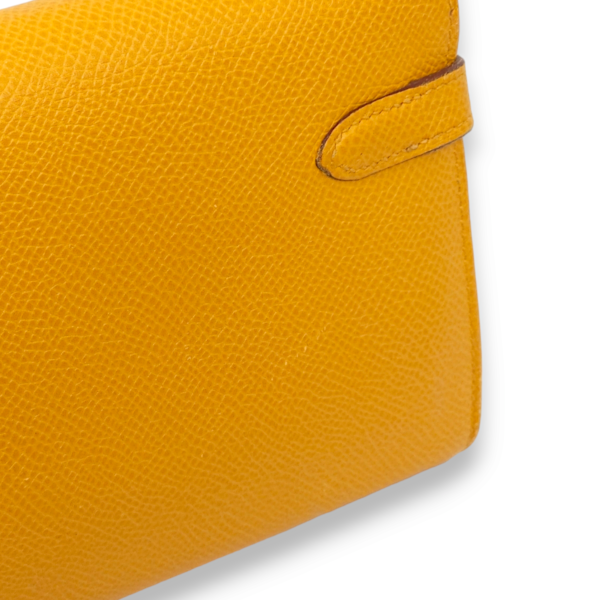 Kelly Jaune Ambre Wallet in Epsom, Palladium hardware - Image 9