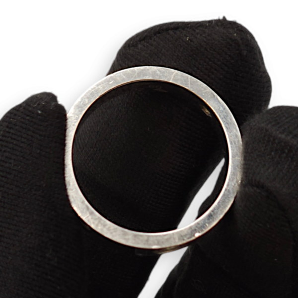 Love 3 Diamonds Ring in White Gold - Image 4