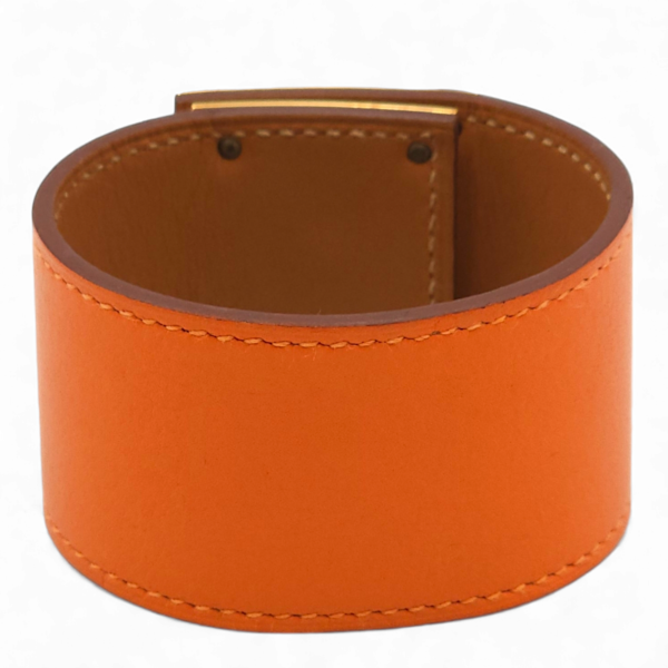 Kelly Dog Orange Bracelet in Swift, Gold hardware - Image 2
