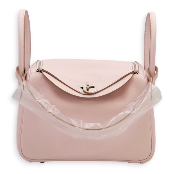 Lindy 26 Mauve Pale in Evercolor, Palladium hardware - Image 3