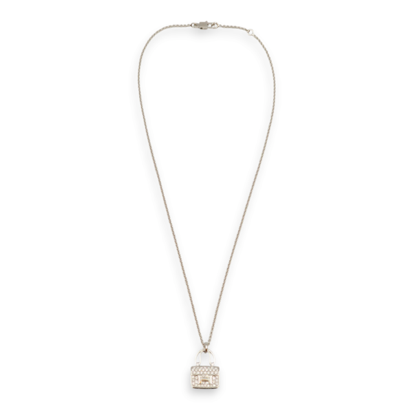 Amulettes Constance 43 Diamond, 0,44 Carat Necklace in White Gold