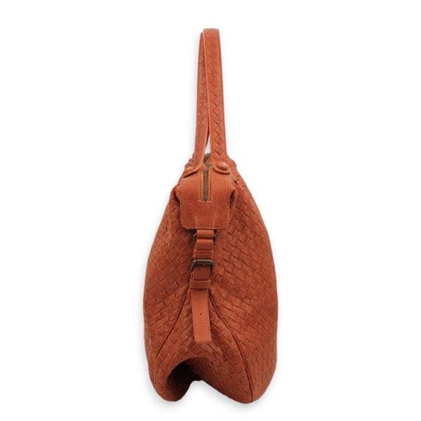 Intrecciato Zipped Rust Hobo Brick Shoulder Bag in Chevre Leather, Brass hardware - Image 7