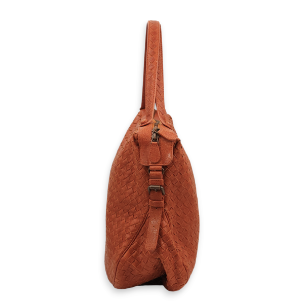 Intrecciato Zipped Rust Hobo Brick Shoulder Bag in Chevre Leather, Brass hardware - Image 6