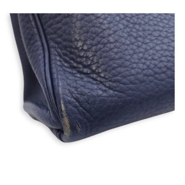 Kelly 32 Blue Sapphire in Clemence, Gold hardware - Image 13