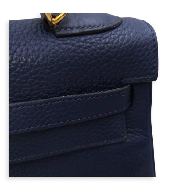Kelly 32 Blue Sapphire in Clemence, Gold hardware - Image 5