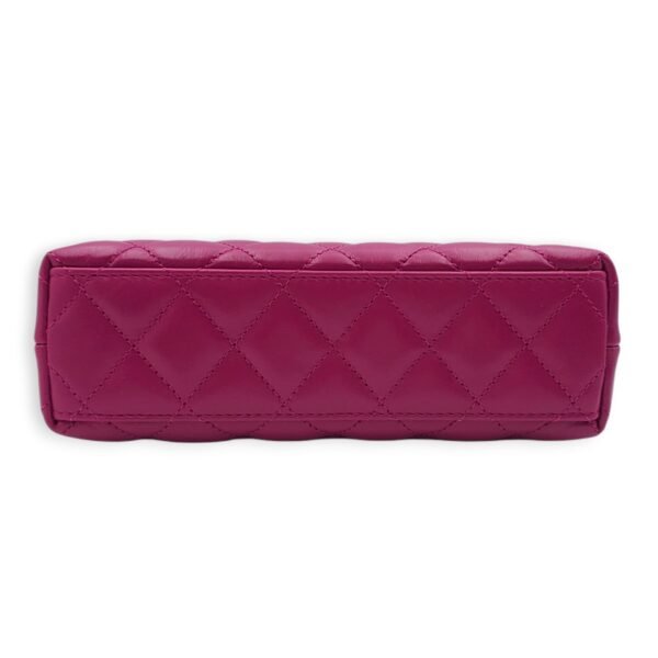Kelly 19cm Magenta Top Handle Bag in Shiny Calf, Gold hardware - Image 5