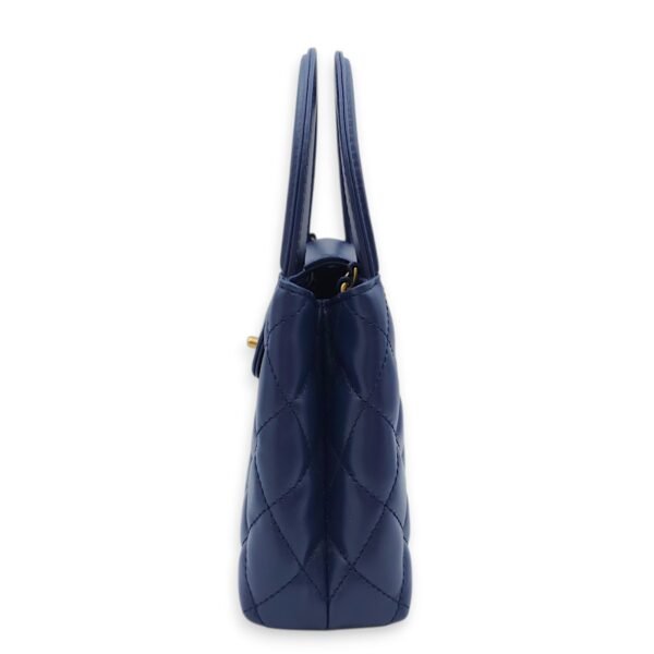Kelly 19x12x5cm Blue Top Handle Bag in Shiny Calf, Gold hardware - Image 3