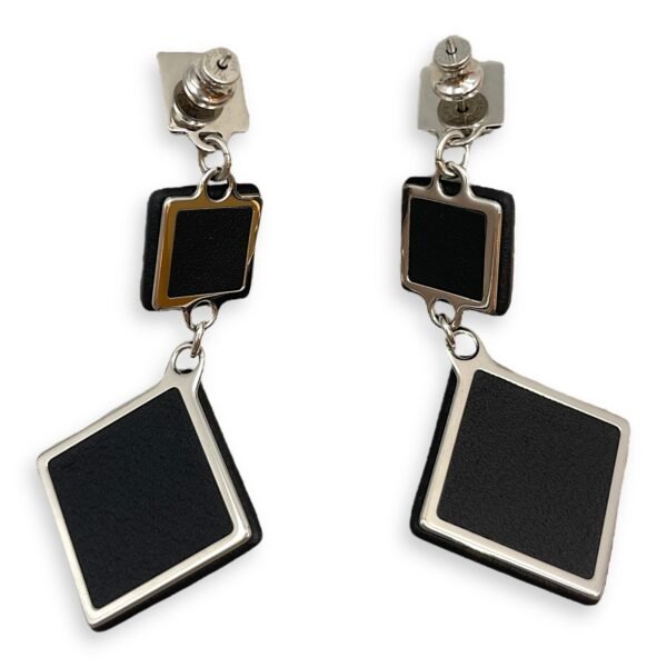 Medor Gaine Earrings GM Black Earrings in Swift, Palladium hardware - Image 2