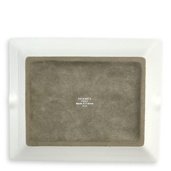 La Source De Pegase Ashtray White, Platinum hardware - Image 3