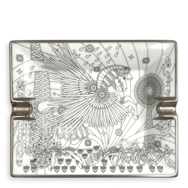 La Source De Pegase Ashtray White, Platinum hardware