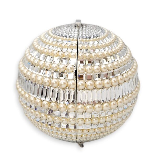 Couture Sphere Celestial Clutch Bag White Clutch in Pearl & Crystals, Palladium hardware - Image 5