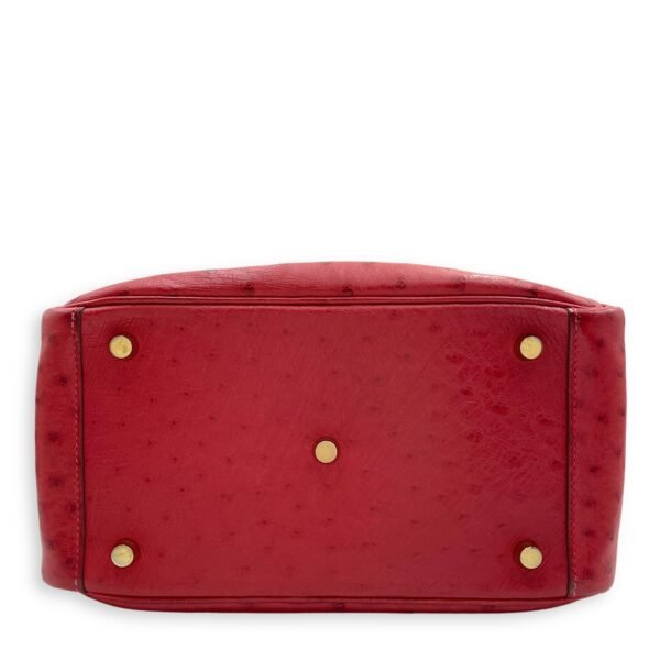 Lindy 26 Rouge Vif in Ostrich, Gold hardware - Image 5