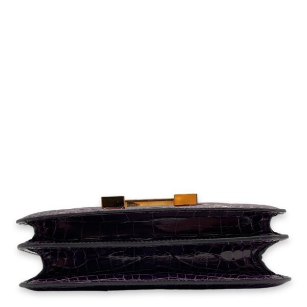 Constance 18 Amethyst in Shiny Alligator, Gold hardware - Image 5