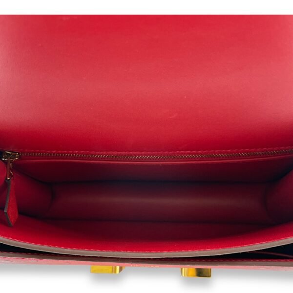 Constance 24 Rouge Vif in Ostrich, Gold hardware - Image 7