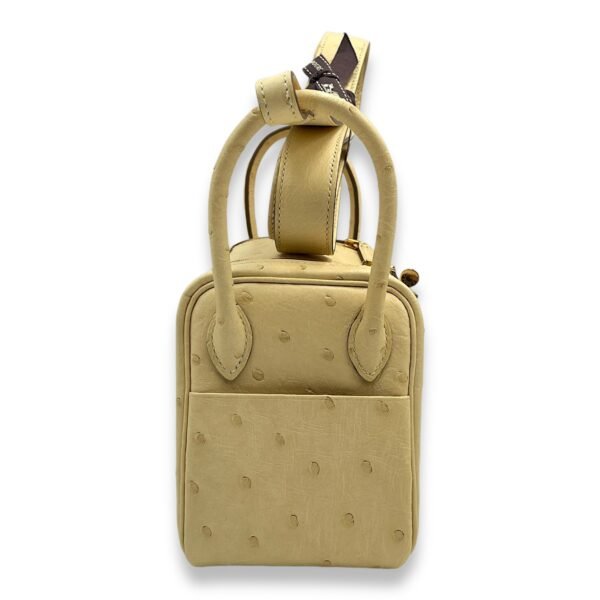 Lindy Mini Vanille in Ostrich, Gold hardware - Image 3