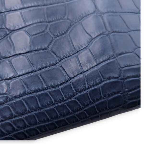 Kelly 35 Blue De Malte in Matte Alligator, Gold hardware - Image 10