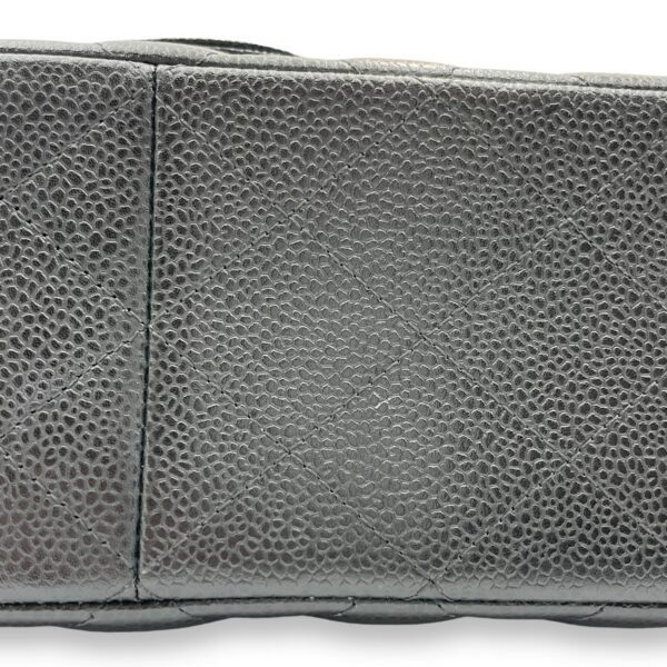 Classic (DF) Jumbo Black Shoulder Bag in Caviar Leather, Gold hardware - Image 7