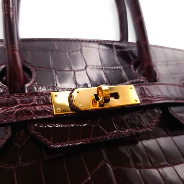 Birkin 30 Bordeaux in Shiny Alligator, Gold hardware - Image 8