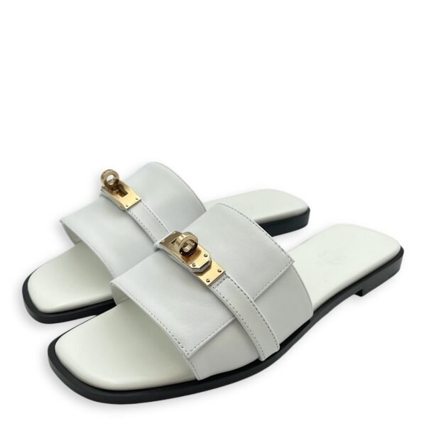 Giulia 38 White Sandals in Calfskin, Permabrass hardware - Image 2