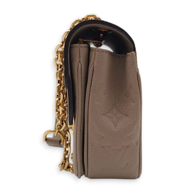 Marceau 24.5x15x6cm Grey Shoulder Bag in Empriente Leather, Gold hardware - Image 7