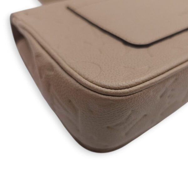 Marceau 24.5x15x6cm Grey Shoulder Bag in Empriente Leather, Gold hardware - Image 2