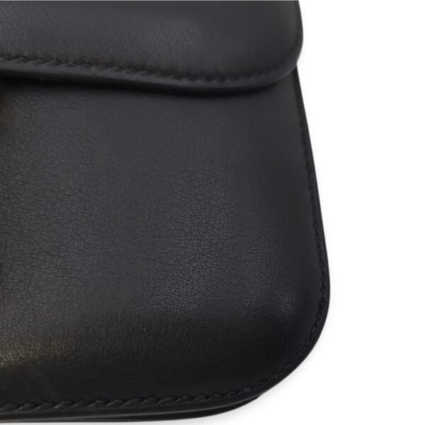 Constance 18 Black in Evergrain, Gold hardware - Image 2
