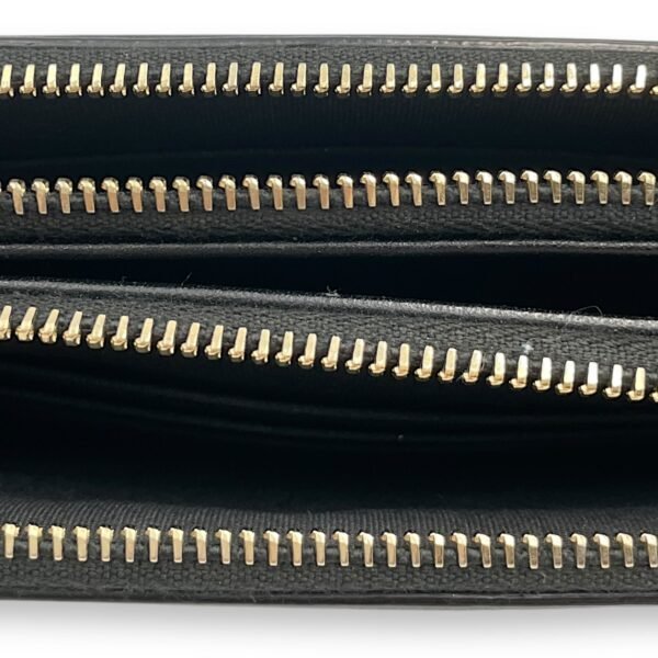 Filigree Double Compartment 18.5x9.5x3cm Black Crossbody Bag in Caviar Leather, Gold hardware - Image 6