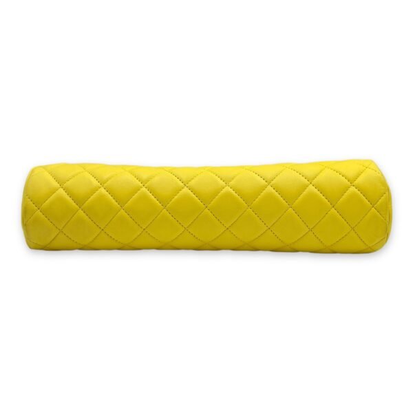 Kisslock Timeless Yellow Clutch in Lambskin, Gold hardware - Image 5