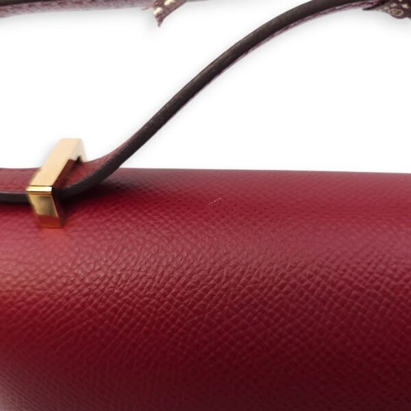 Constance 18 Rouge Grenat/Bougainvillier in Epsom, Enamel hardware - Image 10