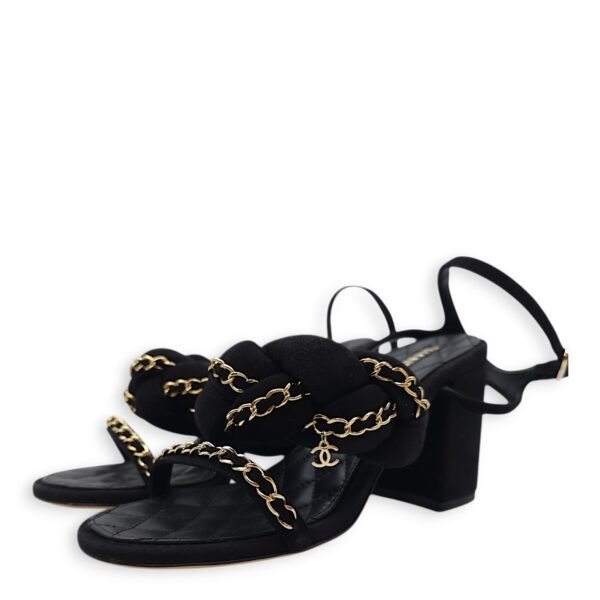CC Chain Sandal(8cm) 37.5 Black Heels in Suede Leather, Gold hardware - Image 2