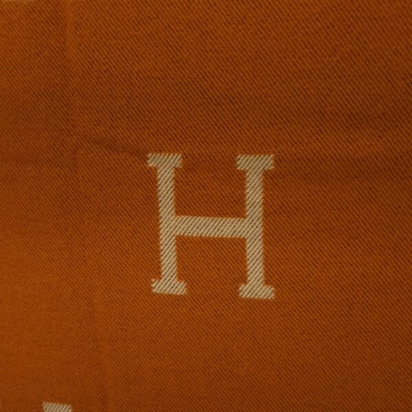 Avalon Throw Blanket Potiron Homeware - Image 3