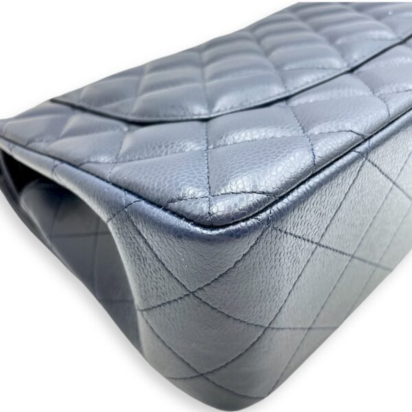 Classic (DF) Jumbo Blue Shoulder Bag in Caviar Leather, Silver hardware - Image 9