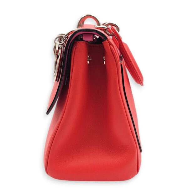 Be Dior 26x20x13cm Red Shoulder Bag in Calfskin, Silver hardware - Image 4