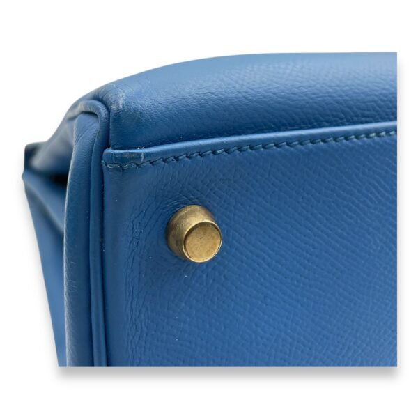 Kelly 32 Blue France in Courchevel, Gold hardware - Image 9