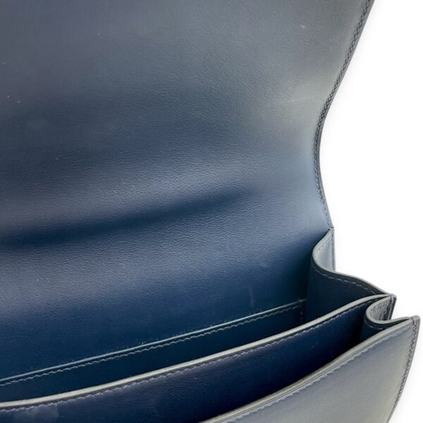 Constance 18 Bleu Navy in Swift, Gold hardware - Image 9