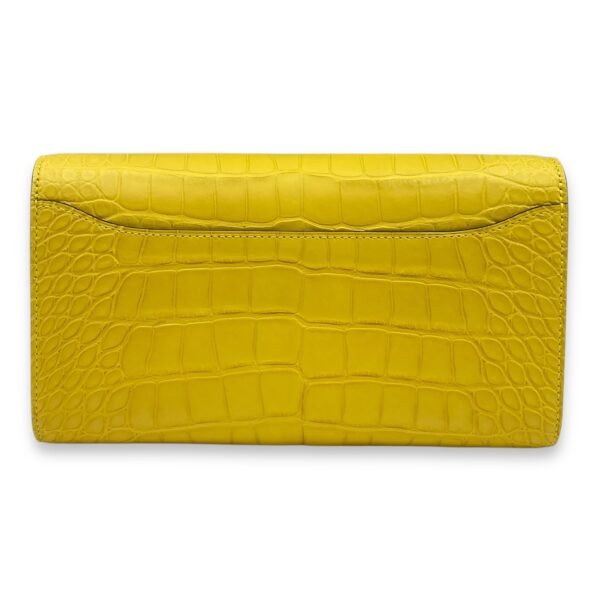 Constance To Go Mimosa in Matte Alligator, Gold hardware - Image 2