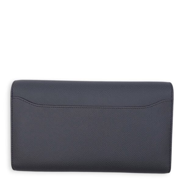 Constance To Go Gris Misty Wallet On Chain in Epsom, Palladium hardware - Image 2