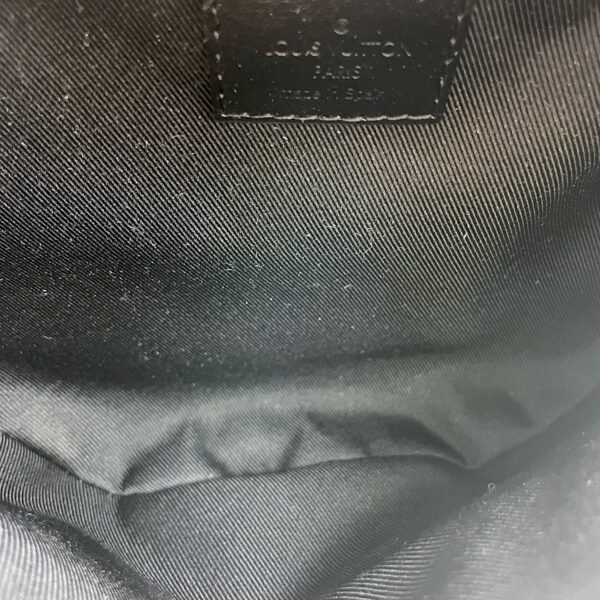 Discovery Bumbag PM Black Belt Bag in Monogram Eclipse, Silver hardware - Image 6